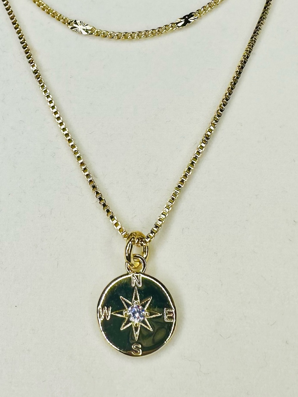 Gold Plated Layered Necklace Set Compass Pendant 3 Piece New - Picture 5 of 9